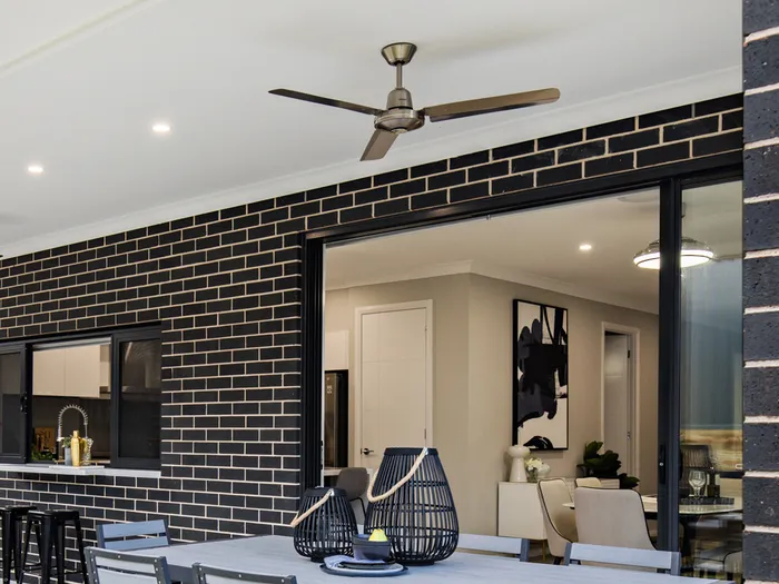 Ceiling fan to alfresco